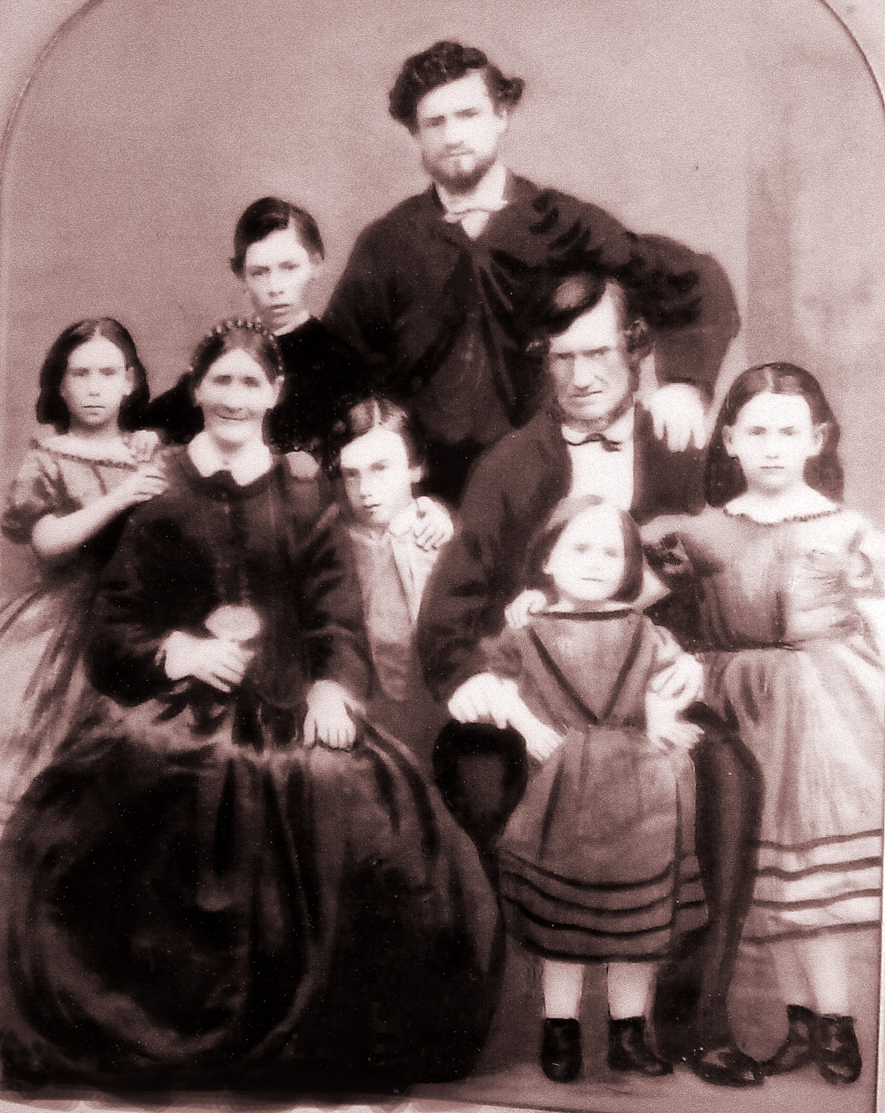 Simpson, Joseph and family pic